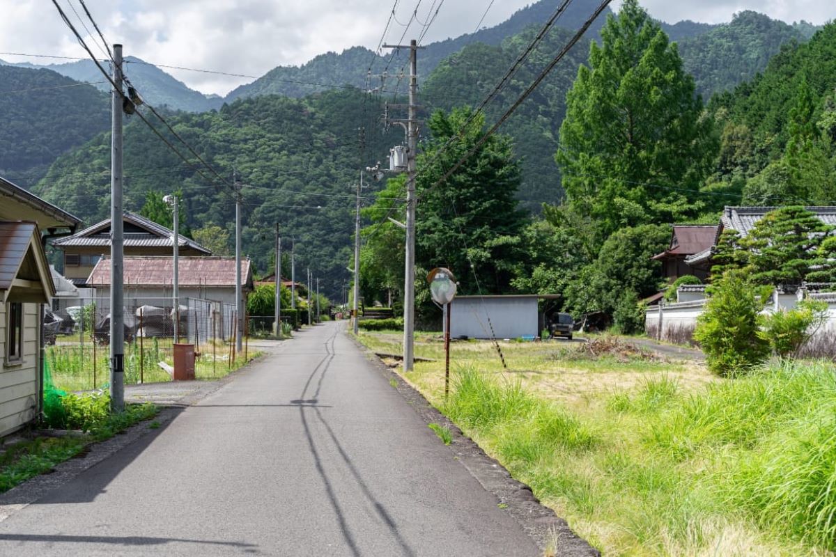 必ずしも田舎で人間関係が必要とは限らない